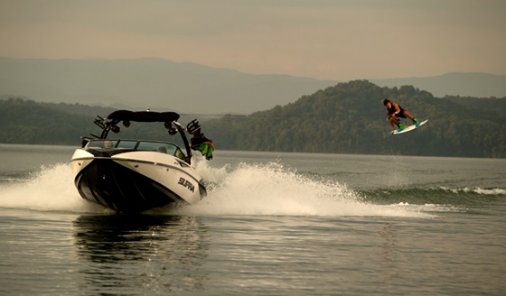 wakeboarding-560px.jpg